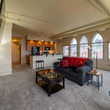 King Bed W/ Panoramic Views Of Dt! Apartment Rochester Exterior photo